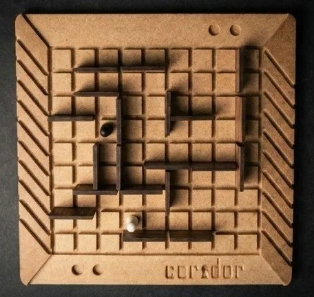 Coridor Board Game - The Origin